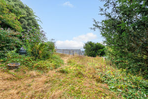 Communal Garden- click for photo gallery